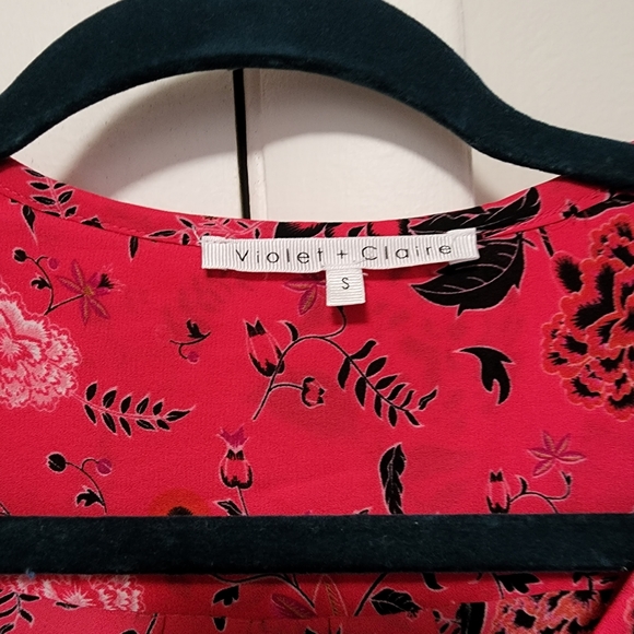 Cute Hot Pink and Black Blouse - Picture 3 of 4